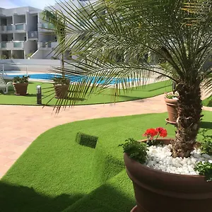 https://modern-luxury-apartment.in-canary-islands.com
